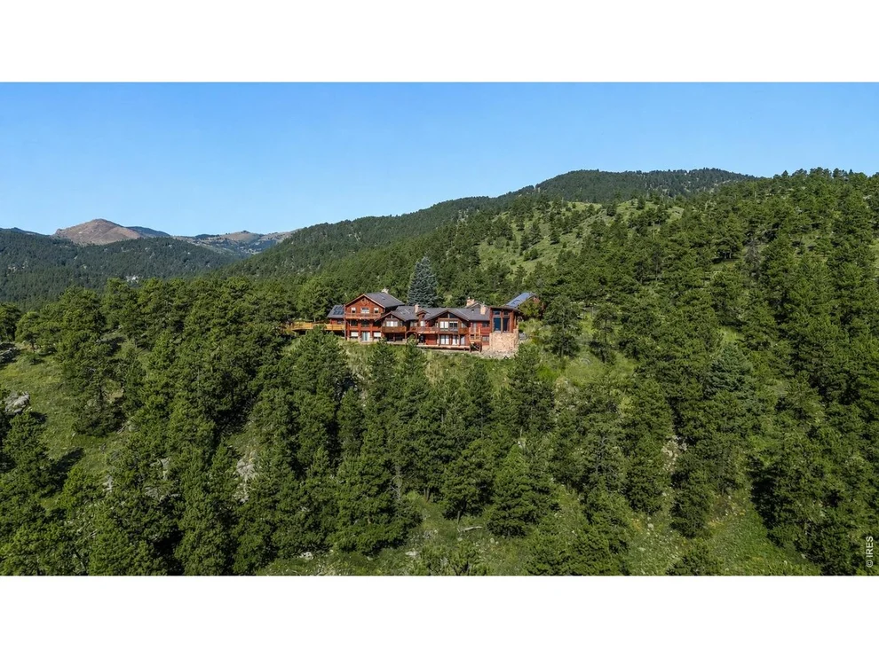 Photo of 470 Weaver Drive, Boulder, CO 80302