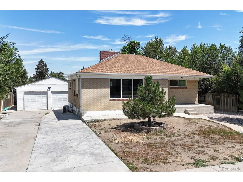 Unit for sale at 2221 W 55th Ave, Denver, CO 80221