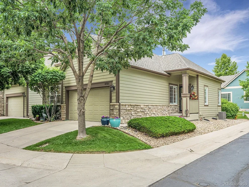 Unit for sale at 4501 S Tabor Ct, Morrison, CO 80465