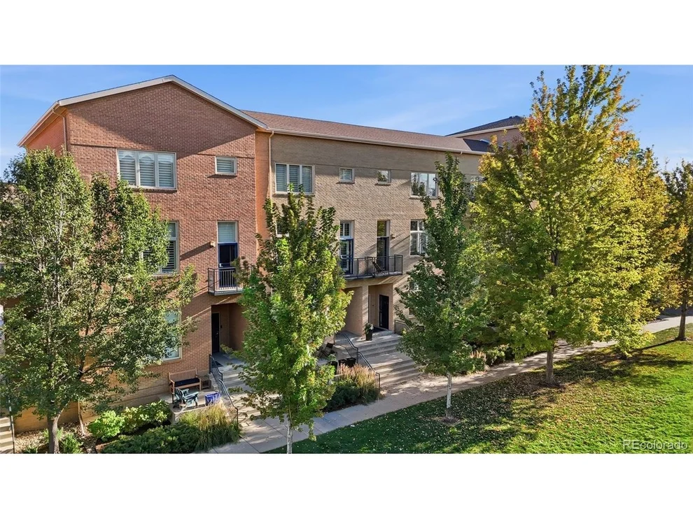 Unit for sale at 190 Roslyn St, Denver, CO 80230