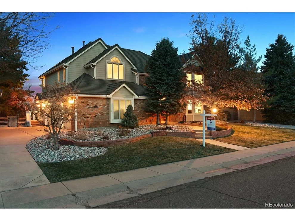 Unit for sale at 8 Mountain High Ct, Littleton, CO 80127