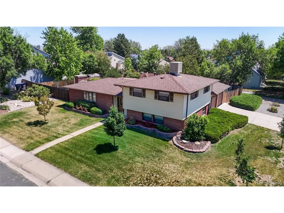 Unit for sale at 280 W Sutton Cir, Lafayette, CO 80026