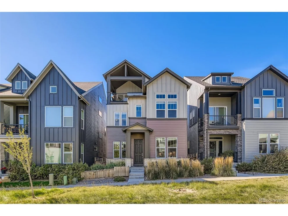Unit for sale at 1919 W 165th Way, Broomfield, CO 80023