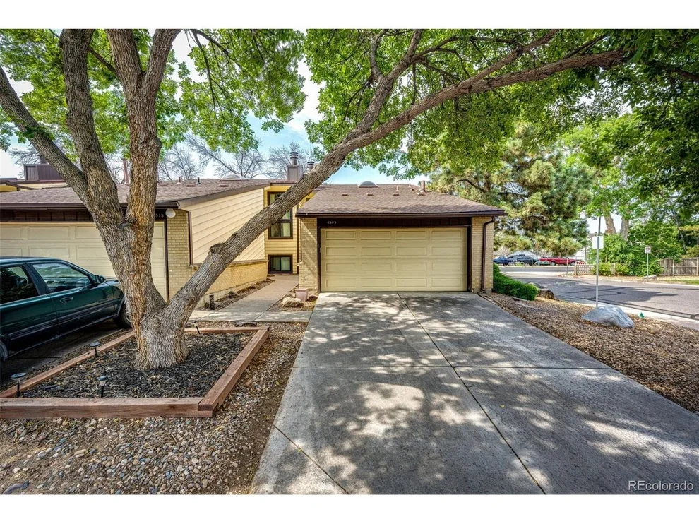 Unit for sale at 6505 W Mississippi Pl, Denver, CO 80232