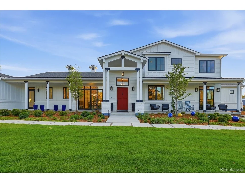 Unit for sale at 315 Shadycroft Dr, Littleton, CO 80120