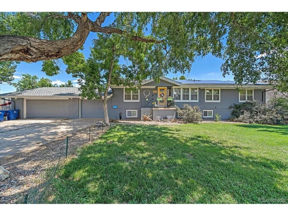 Unit for sale at 1009 W Ridge Rd, Littleton, CO 80120