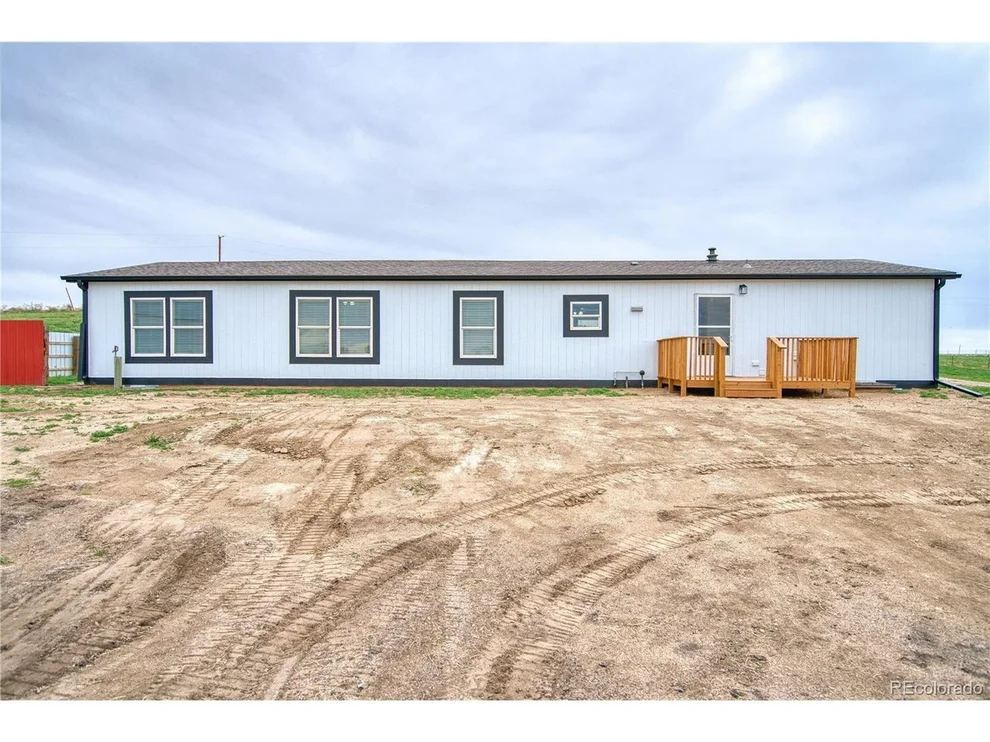 Unit for sale at 15658 County Road 49, La Salle, CO 80645