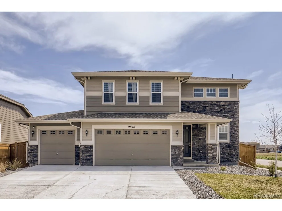 Unit for sale at 25512 E Bayaud Pl, Aurora, CO 80018