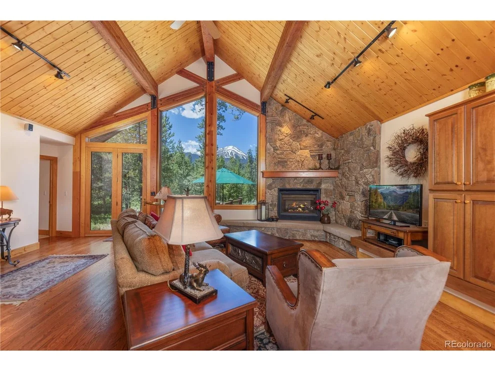 Unit for sale at 1755 Red Hawk Rd, Silverthorne, CO 80498