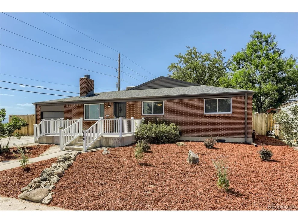 Unit for sale at 8801 Ithaca Way, Westminster, CO 80031