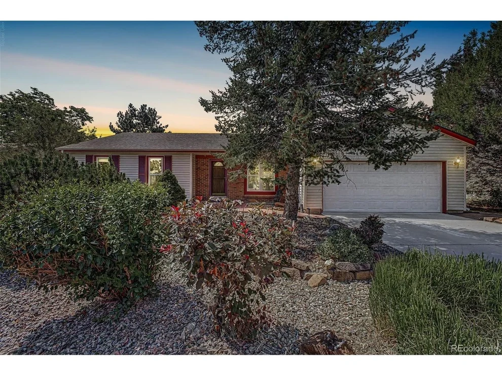 Unit for sale at 636 W Willow St, Louisville, CO 80027