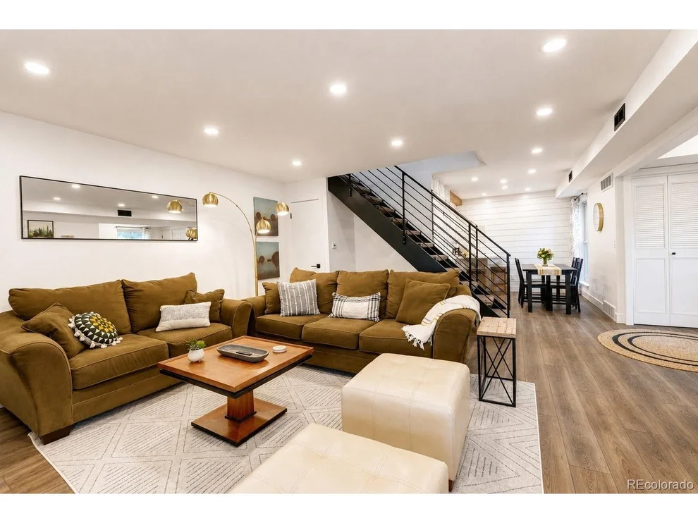 Unit for sale at 8060 Niwot Rd, Longmont, CO 80503
