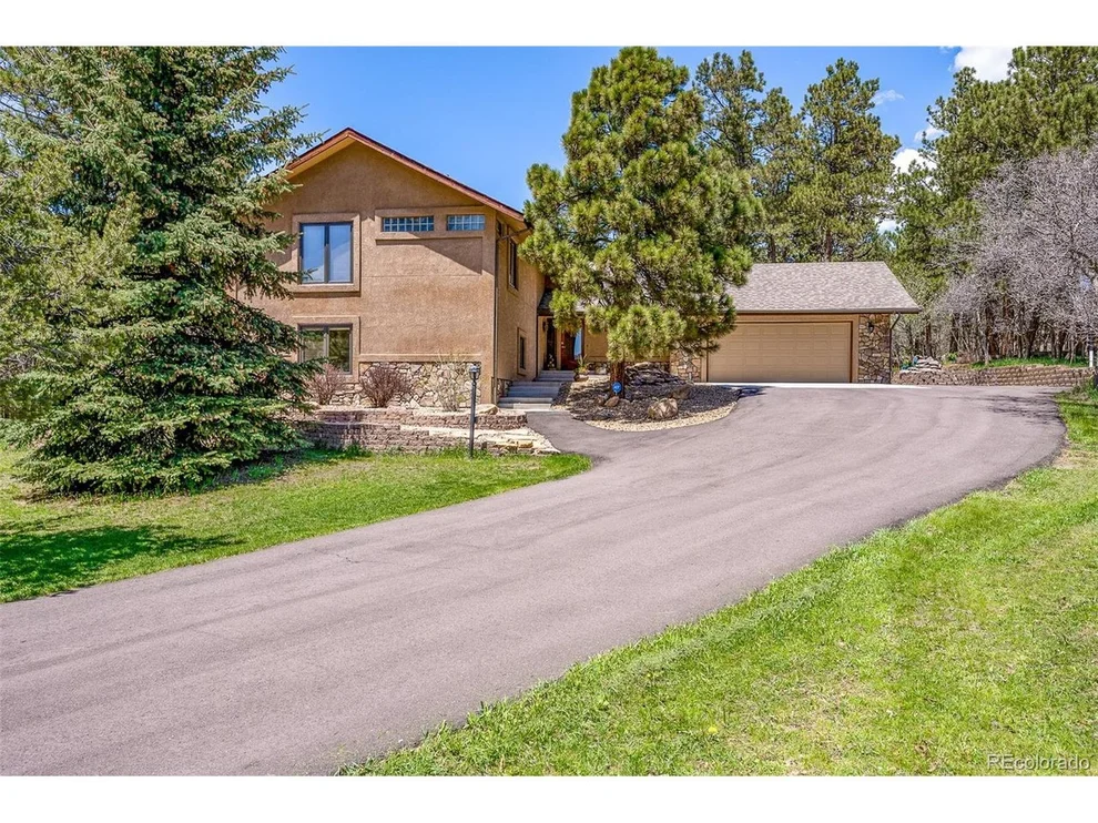 Unit for sale at 665 Winding Hills Rd, Monument, CO 80132