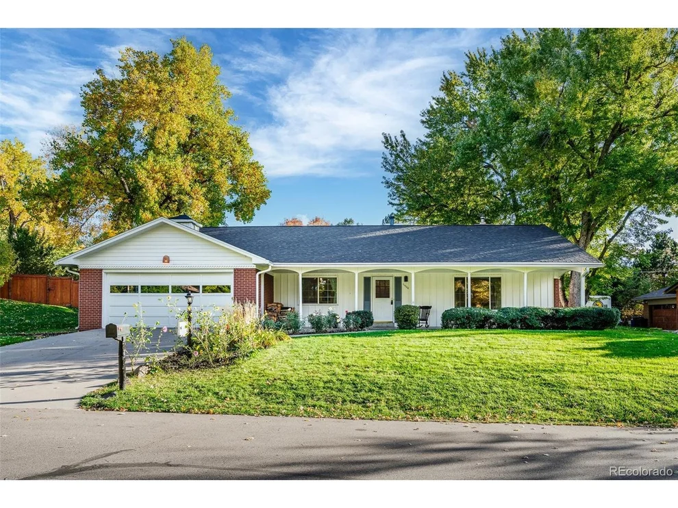 Unit for sale at 11700 W 24th Place Cir, Lakewood, CO 80215
