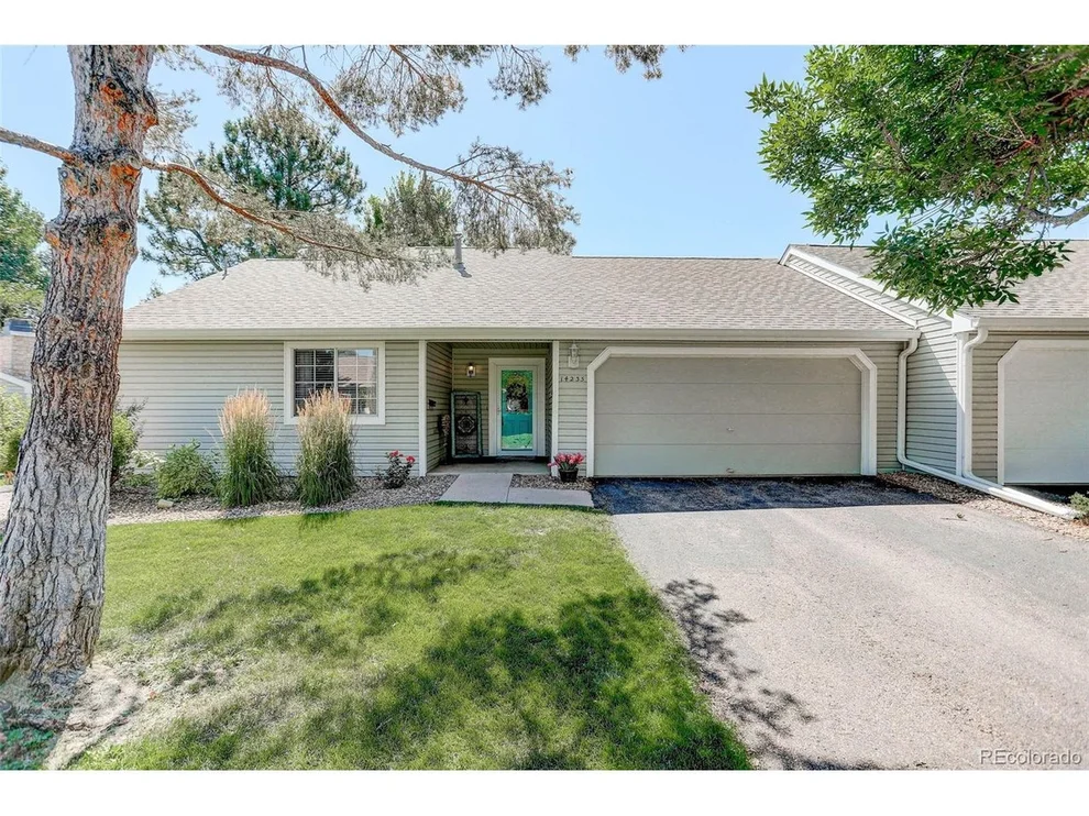 Unit for sale at 14235 E Marina Dr, Aurora, CO 80014