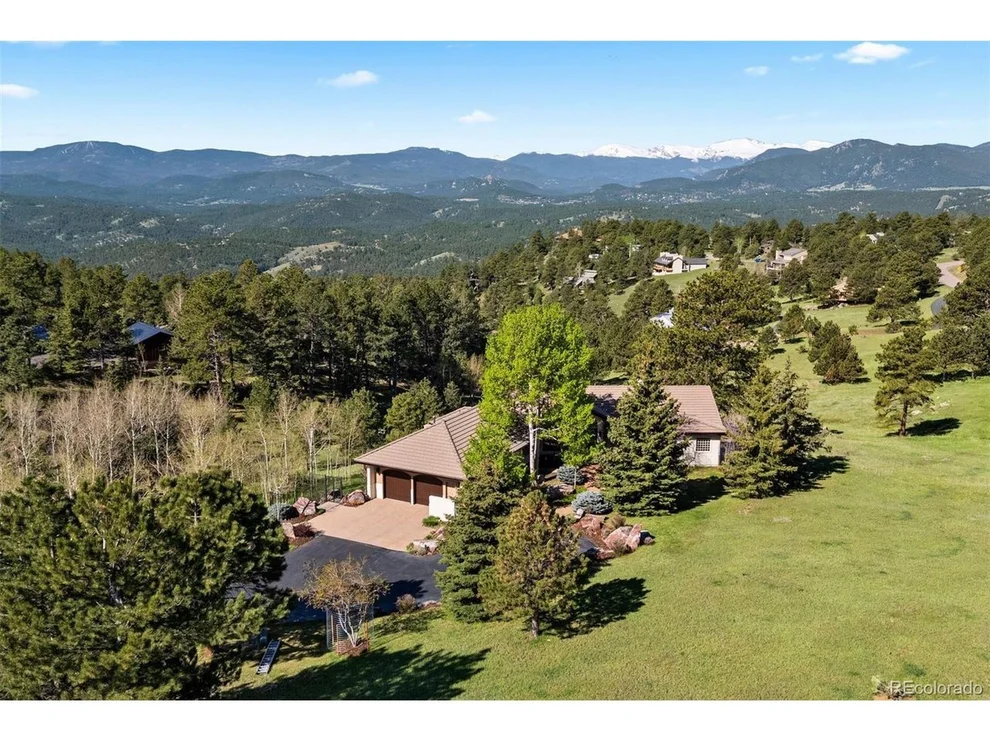 Unit for sale at 1621 Baneberry Ln, Golden, CO 80401