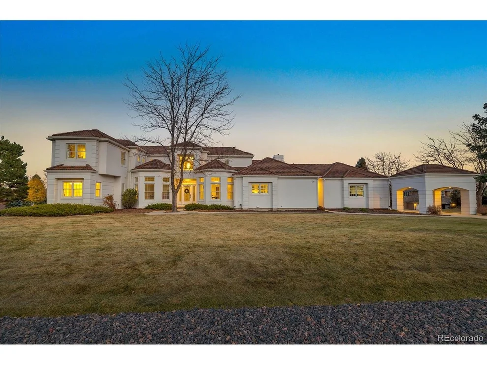 Unit for sale at 28 Golden Eagle Ln, Littleton, CO 80127