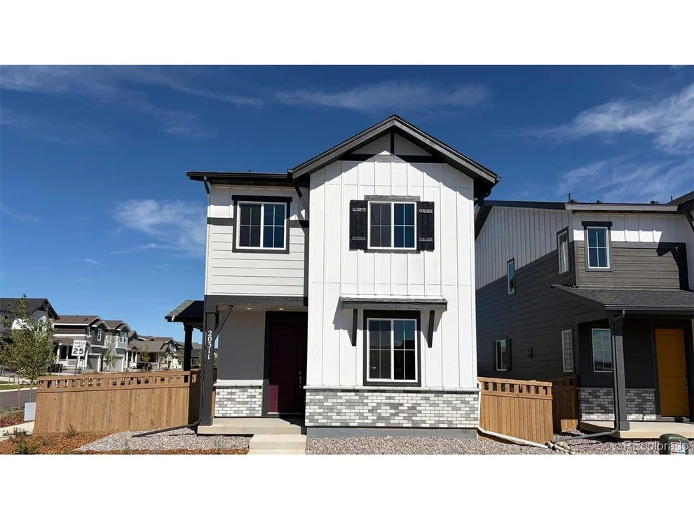 Unit for sale at 20311 E 57th Ave, Aurora, CO 80019