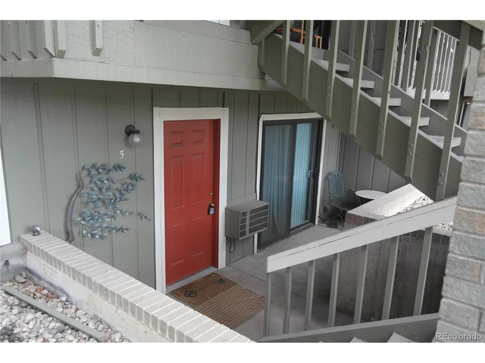 Unit for sale at 695 Manhattan Dr, Boulder, CO 80303