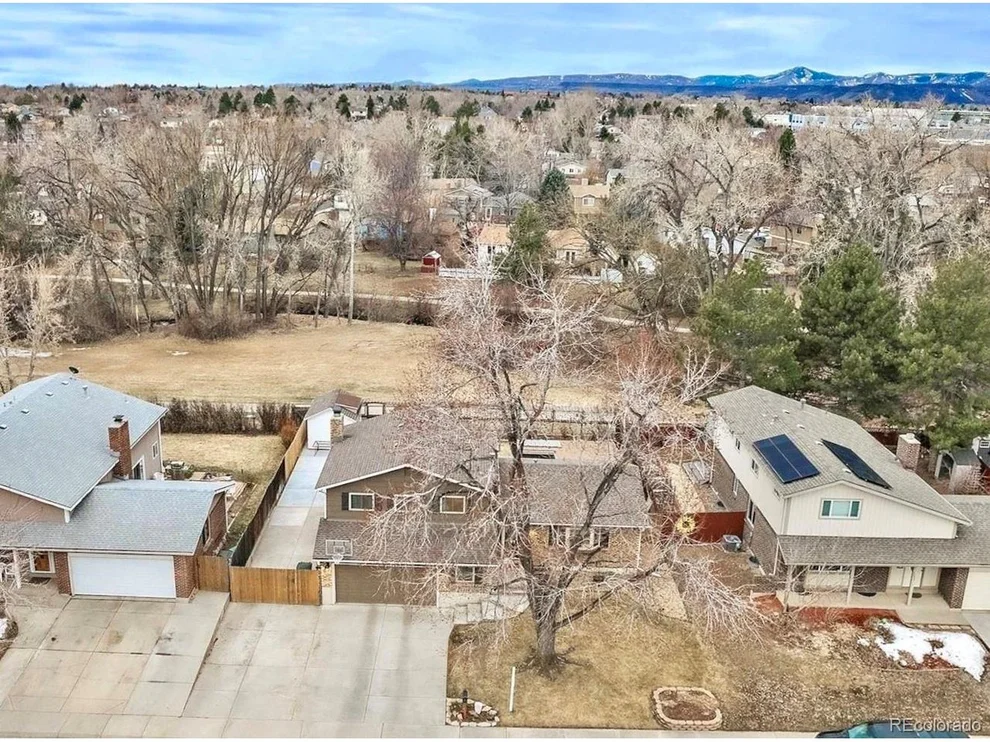Unit for sale at 13814 W 69th Ave, Arvada, CO 80004