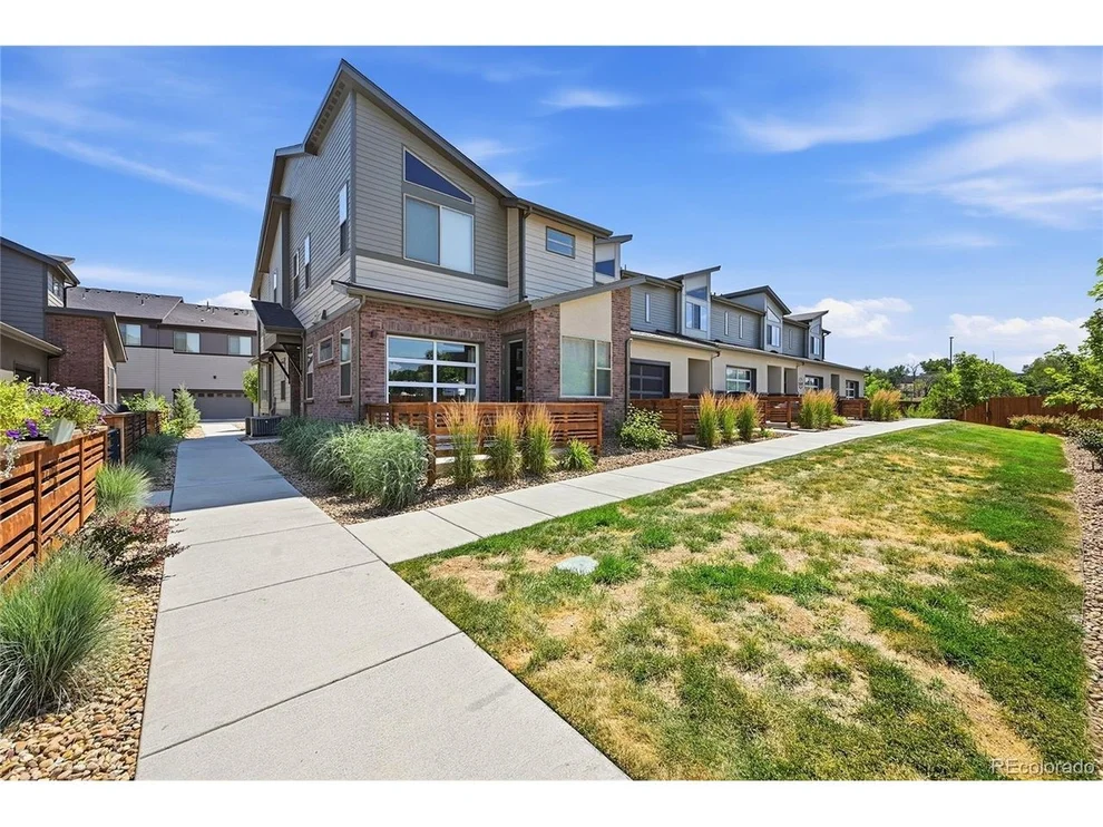 Unit for sale at 4045 S Teller St, Denver, CO 80235
