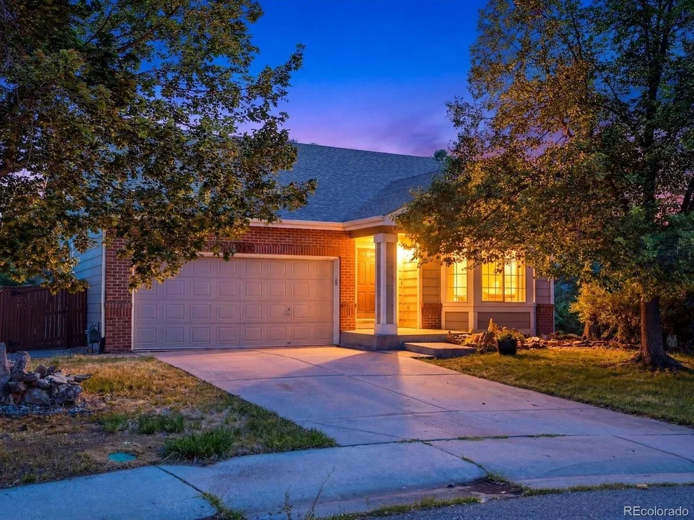 Unit for sale at 9470 Morning Glory Ln, Littleton, CO 80130