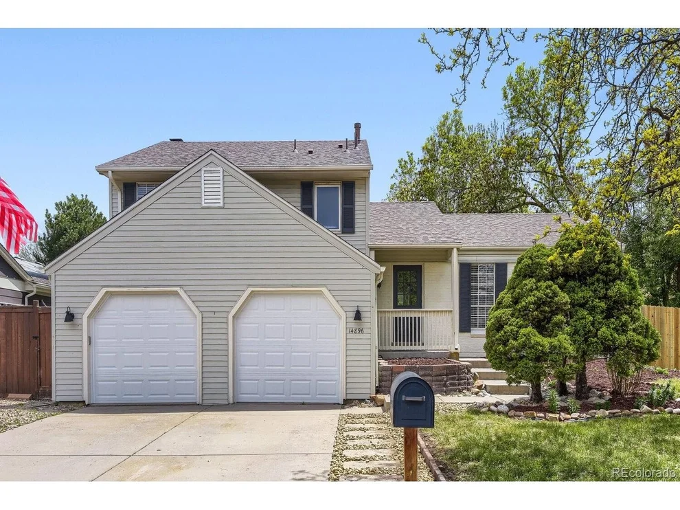 Unit for sale at 14896 E Caspian Pl, Aurora, CO 80014