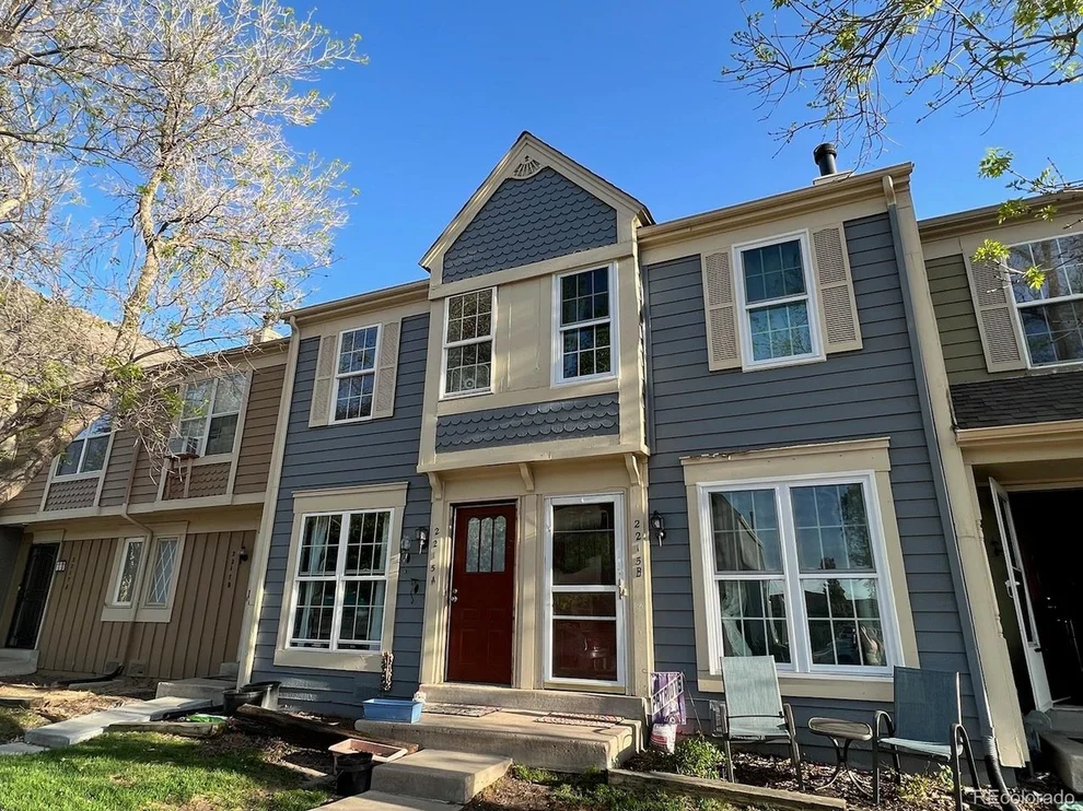 Unit for sale at 2215 S Jasper Way, Aurora, CO 80013
