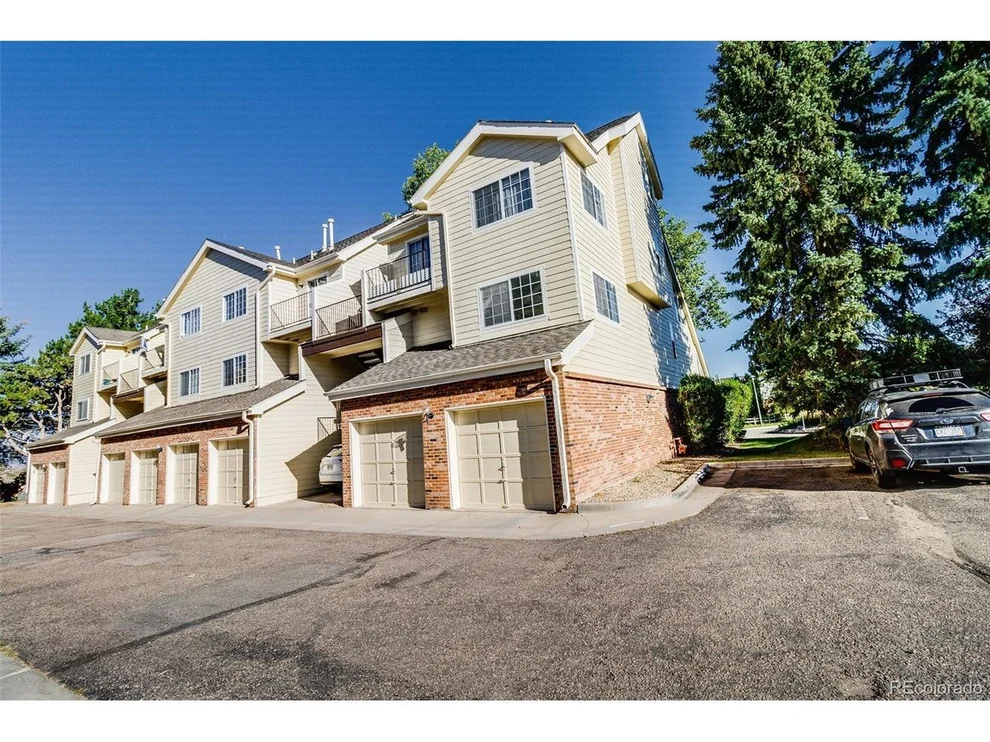 Unit for sale at 13704 E Lehigh Ave, Aurora, CO 80014