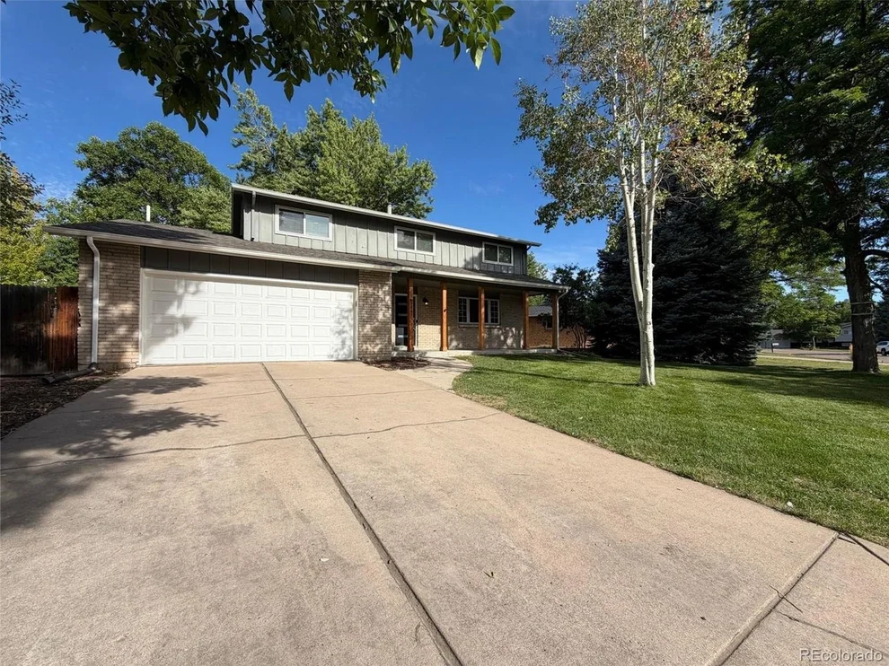 Unit for sale at 7447 S Ames Ct, Littleton, CO 80128