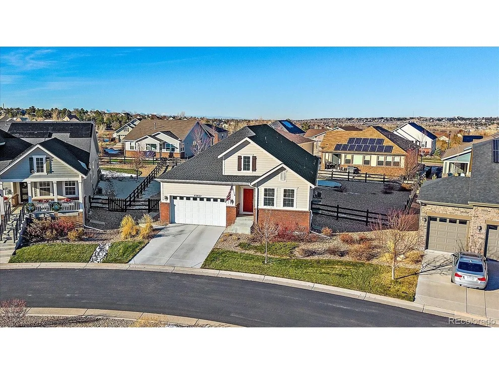 Unit for sale at 23827 E Rockinghorse Pkwy, Aurora, CO 80016