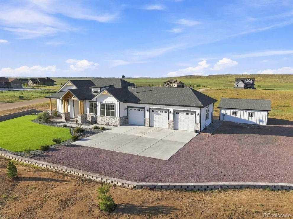 Unit for sale at 16469 Stoneleigh Rd S, Platteville, CO 80651