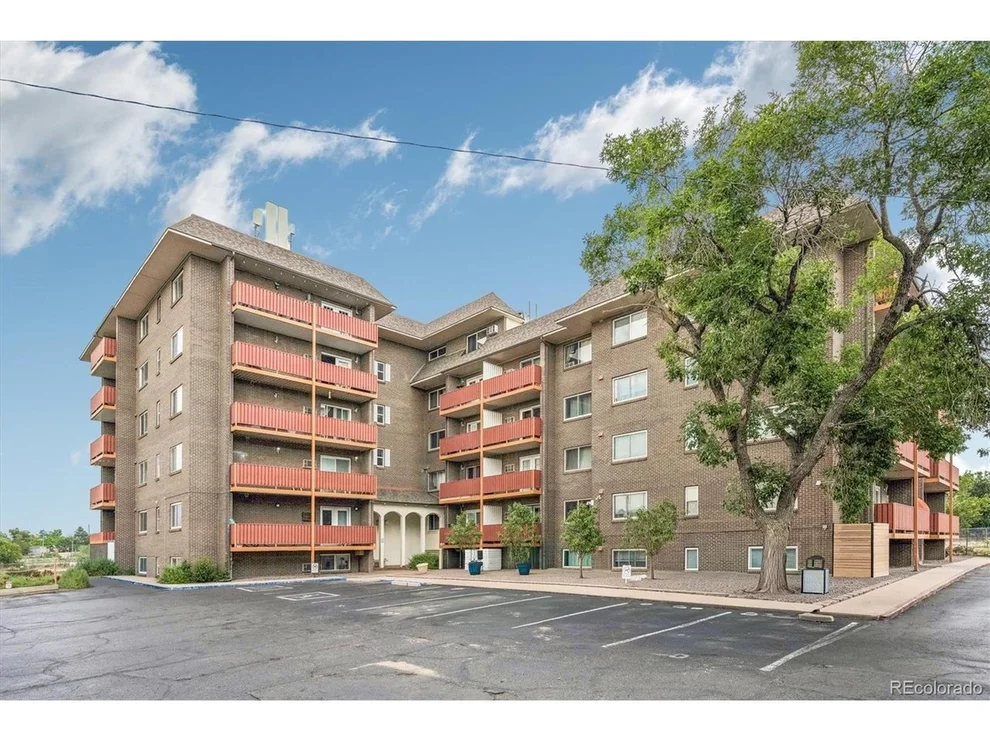 Unit for sale at 3047 W 47th Ave, Denver, CO 80211