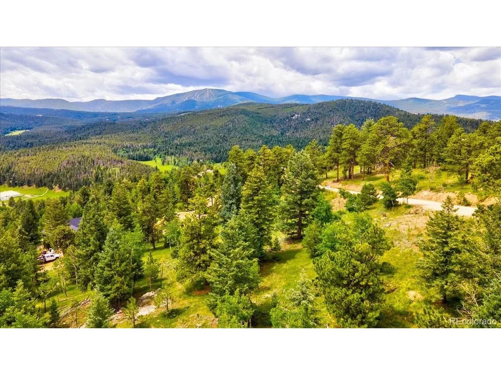 Unit for sale at 7132 Lynx Lair Rd, Evergreen, CO 80439