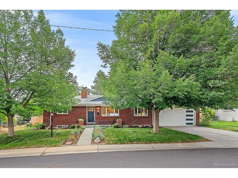 Unit for sale at 6046 S Valleyview St, Littleton, CO 80120
