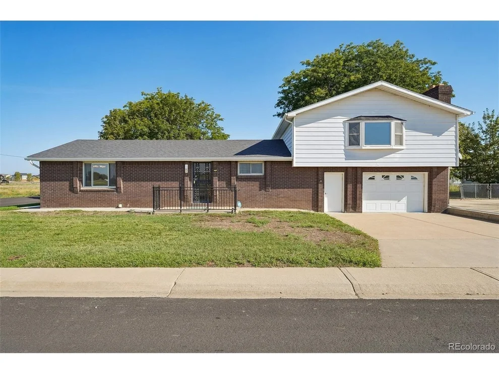 Unit for sale at 101 2nd St, Dacono, CO 80514