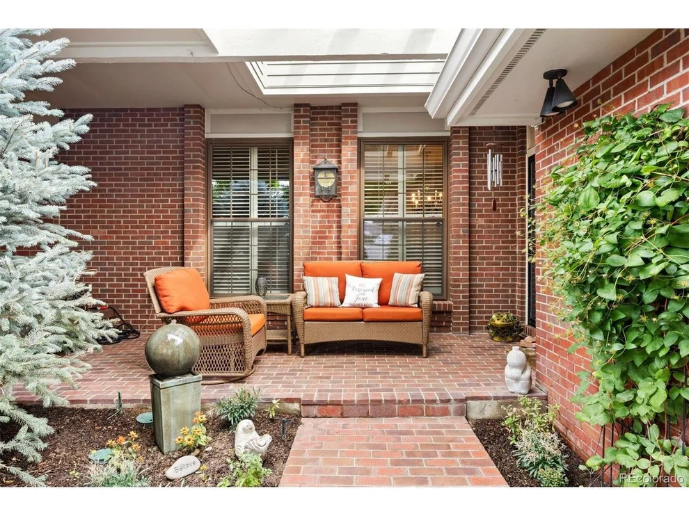 Unit for sale at 2800 S University Blvd, Denver, CO 80210