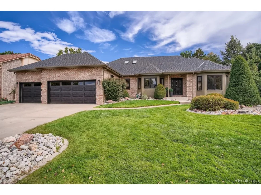 Unit for sale at 3806 Simms Ct, Wheat Ridge, CO 80033