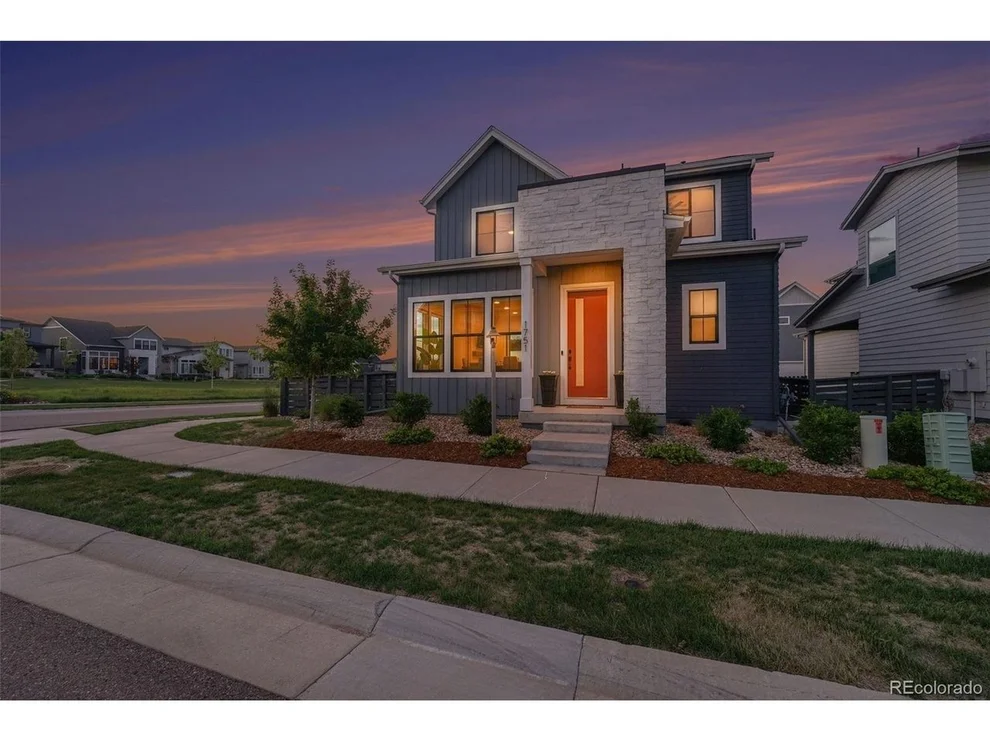 Unit for sale at 1751 Stable View Dr, Castle Pines, CO 80108