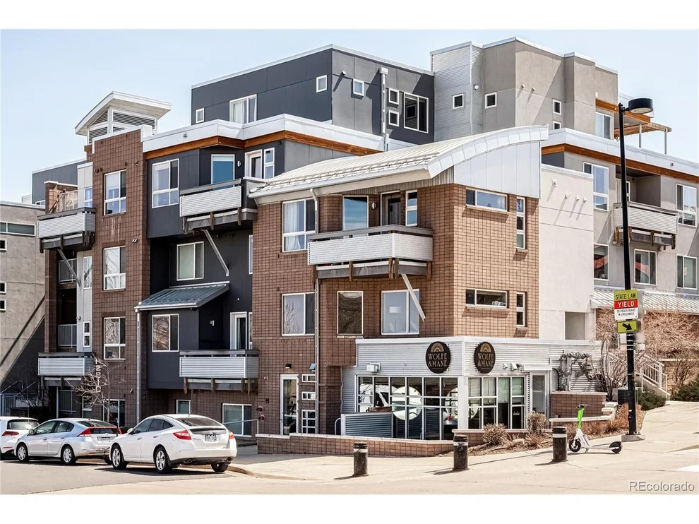 Unit for sale at 2810 E College Ave, Boulder, CO 80303
