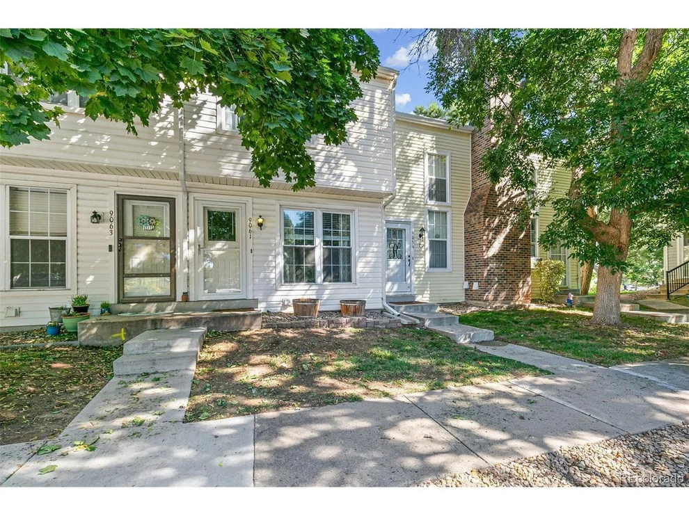 Unit for sale at 9061 W Floyd Ave, Lakewood, CO 80227