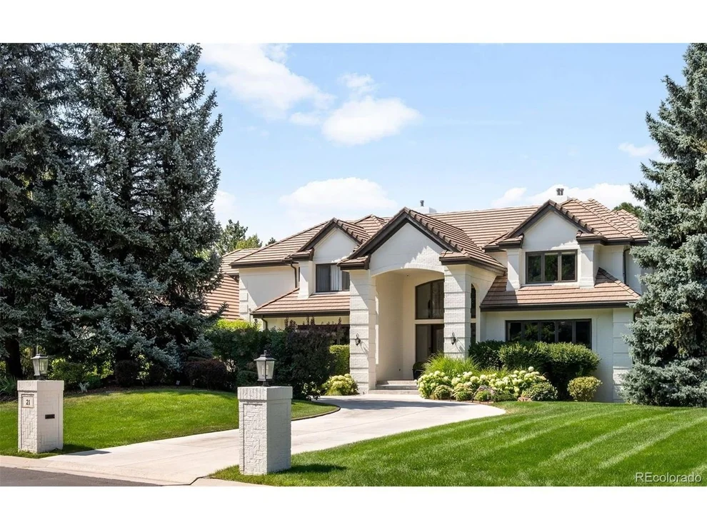 Unit for sale at 21 Cherry Hills Farm Dr, Cherry Hills Village, CO 80113
