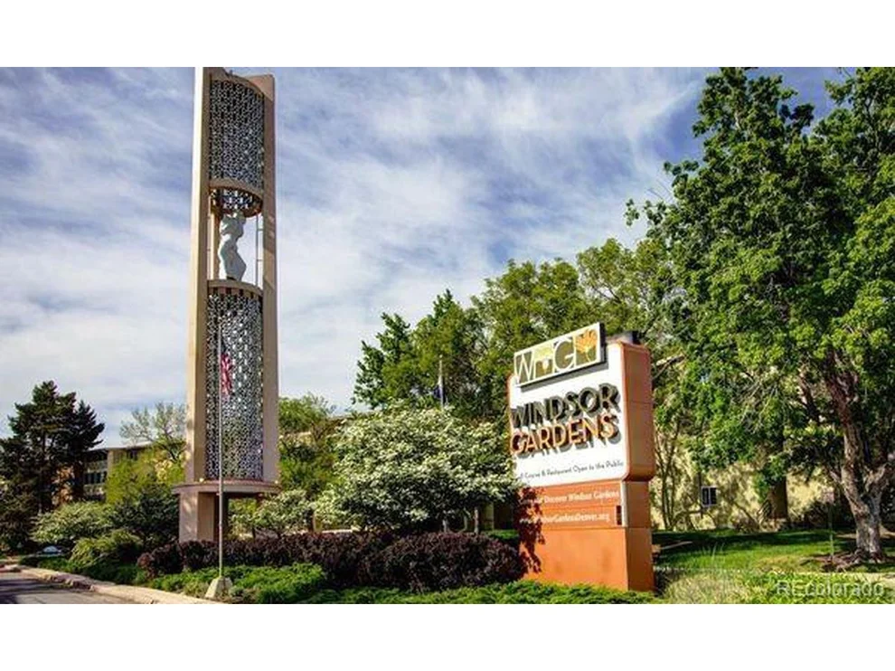Unit for sale at 605 S Clinton St, Denver, CO 80247