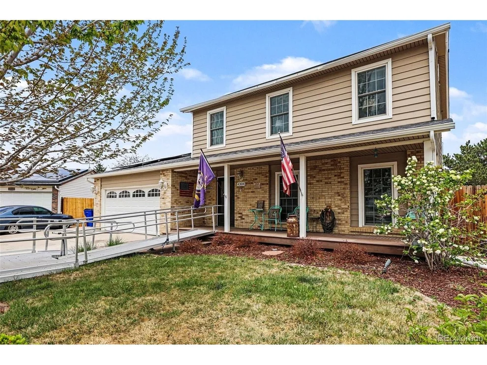 Unit for sale at 4304 S Ceylon St, Aurora, CO 80015