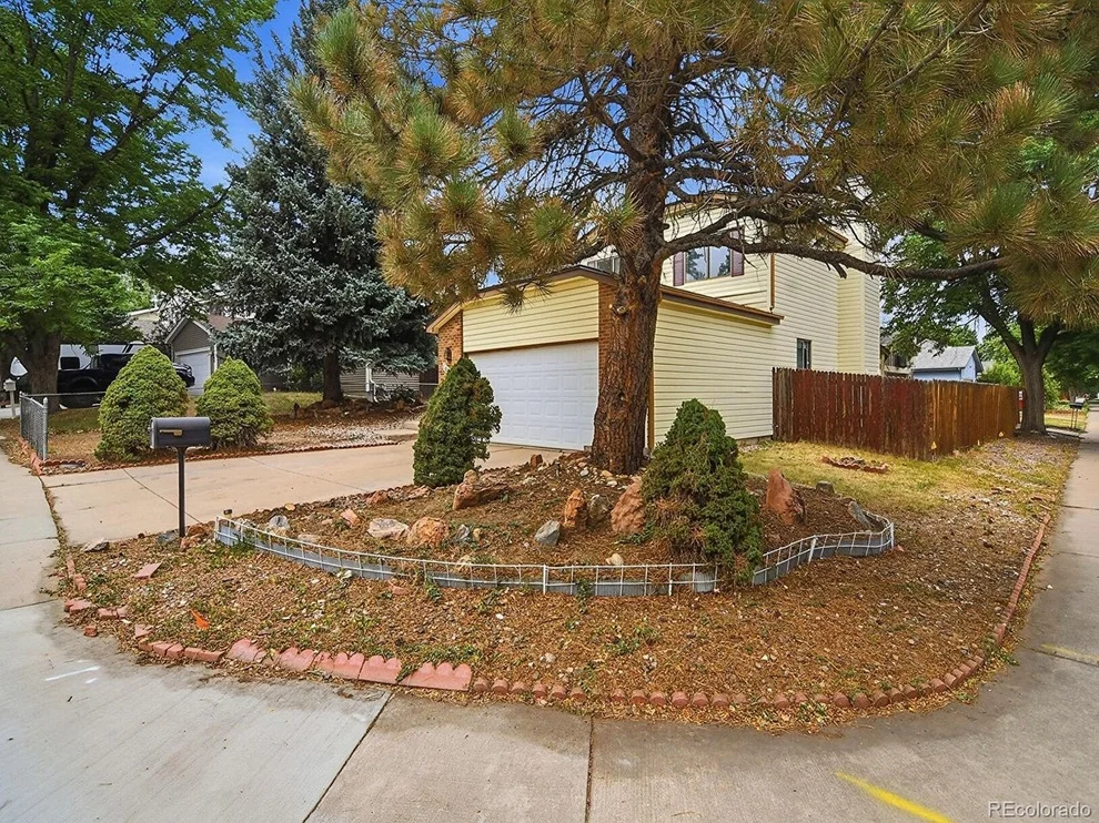 Unit for sale at 14989 E Pacific Pl, Aurora, CO 80014