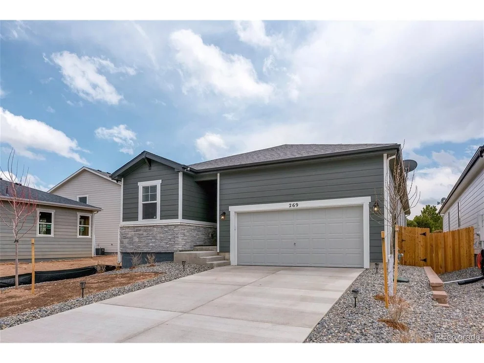 Unit for sale at 269 Vista Cliff Cir, Castle Rock, CO 80104