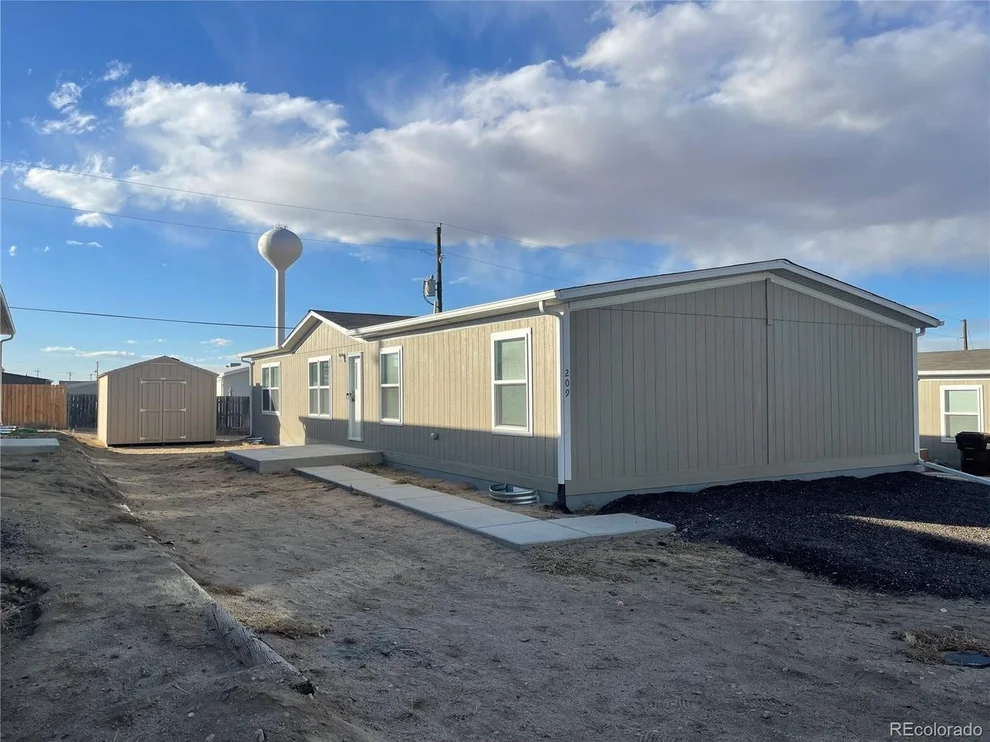 Unit for sale at 209 Linden Dr, Log Lane Village, CO 80705