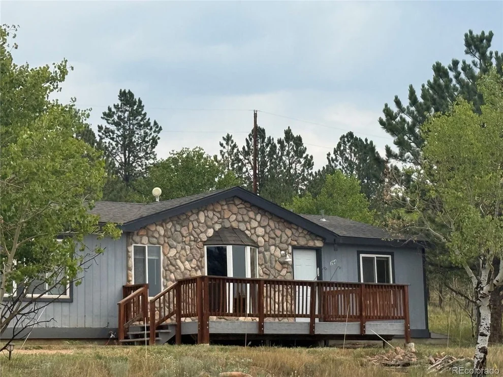 Unit for sale at 364 Stage Coach Dr, Bailey, CO 80421