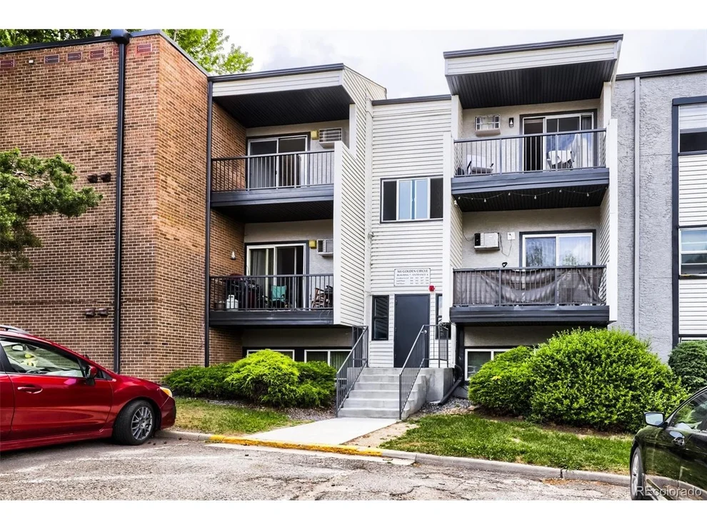 Unit for sale at 501 Golden Cir, Golden, CO 80401