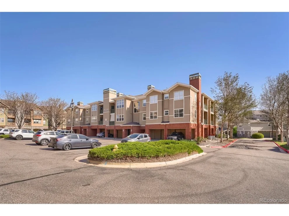 Unit for sale at 15470 Canyon Rim Dr, Englewood, CO 80112